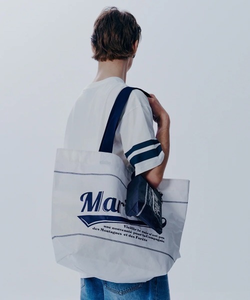 MARITHE + FRANCOIS GIRBAUD(マリテフランソワジルボー)の「TARPAULIN BIG SHOPPER BAG(エコバッグ/サブバッグ・レディース・ピンク/ネイビー/ホワイト・フリー)」の2枚目の写真