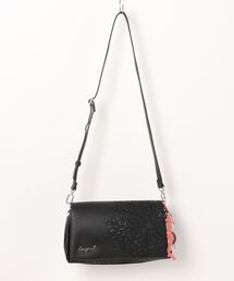 Desigual | 刺繍入りミディアムサイズのフェイクレザーショルダーバッグ(ショルダーバッグ)