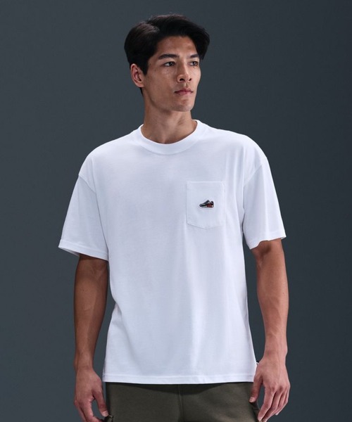 NIKE（ナイキ）の「ナイキ  NSW ACCS PATCH CNCT F S/S  NIKE（Tシャツ/カットソー・メンズ・ブラック/ホワイト・S/M/L/LL/3L）」の3枚目の写真
