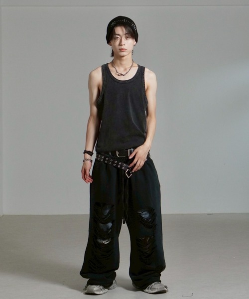 Chikashitsu +（チカシツプラス）の「【Chikashitsu +】dirty wash sleeveless / 【チカシツプラス】ダーティウォッシュタンクトップ（タンクトップ・メンズ・ブラック/グレー・ONE SIZE）」の5枚目の写真