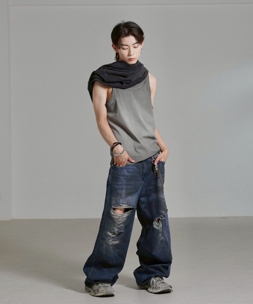 Chikashitsu +（チカシツプラス）の「【Chikashitsu +】dirty wash sleeveless / 【チカシツプラス】ダーティウォッシュタンクトップ（タンクトップ・メンズ・ブラック/グレー・ONE SIZE）」の19枚目の写真