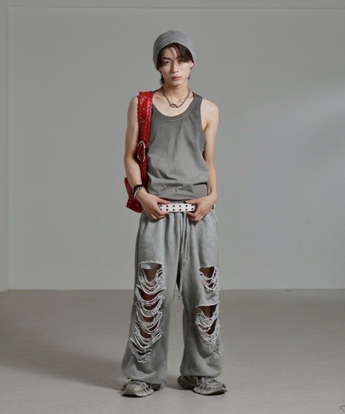 Chikashitsu +（チカシツプラス）の「【Chikashitsu +】dirty wash sleeveless / 【チカシツプラス】ダーティウォッシュタンクトップ（タンクトップ・メンズ・ブラック/グレー・ONE SIZE）」の15枚目の写真