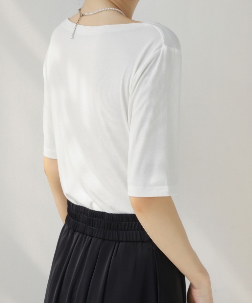Doux Belle(ドゥーベル)の「アシンメトリーカットソー(Tシャツ/カットソー・レディース・ホワイト/ブラック・MEDIUM)」の5枚目の写真