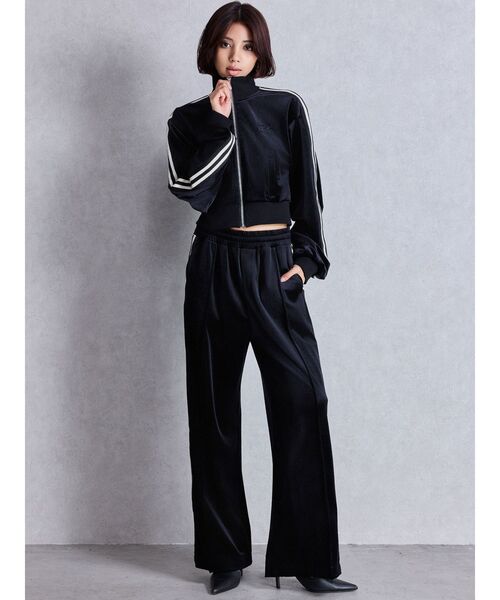 GYDA（ジェイダ）の「SymmetryGYDAベロアトラックジャケット（ブルゾン・レディース・ブラック/ベージュ・FREE）」の5枚目の写真