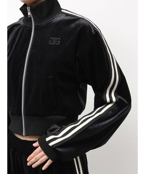 GYDA（ジェイダ）の「SymmetryGYDAベロアトラックジャケット（ブルゾン・レディース・ブラック/ベージュ・FREE）」の16枚目の写真
