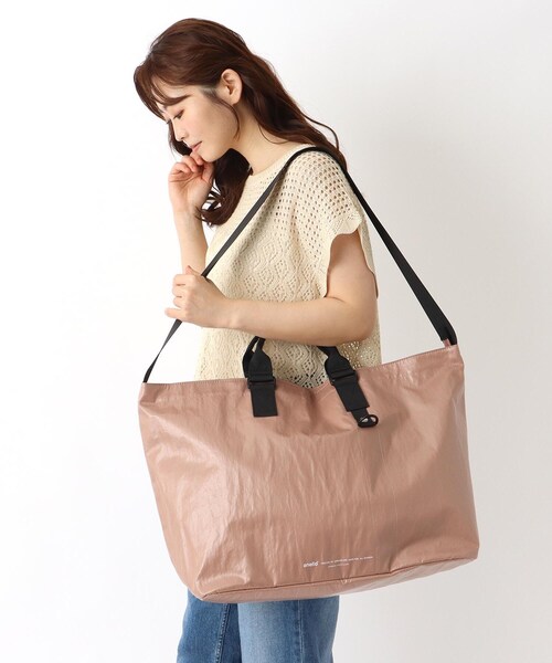 one'sterrace(ワンズテラス)の「anello ダニエル 大容量トート(トートバッグ・レディース・ブラック系8/ピンク系9/グレー系その他7・99)」の19枚目の写真