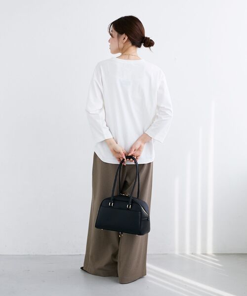 le.coeur blanc（ルクールブラン）の「《手洗い可能》LUNEロゴTEE（Tシャツ/カットソー・レディース・ダークグレー/モカ/オフホワイト・38）」の13枚目の写真