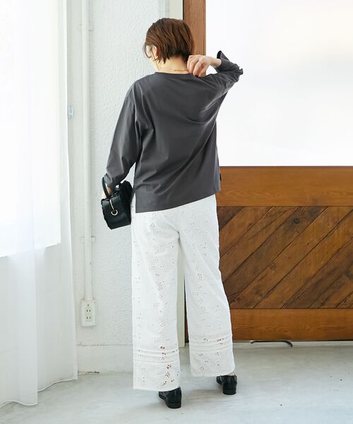 le.coeur blanc（ルクールブラン）の「《手洗い可能》LUNEロゴTEE（Tシャツ/カットソー・レディース・ダークグレー/モカ/オフホワイト・38）」の10枚目の写真