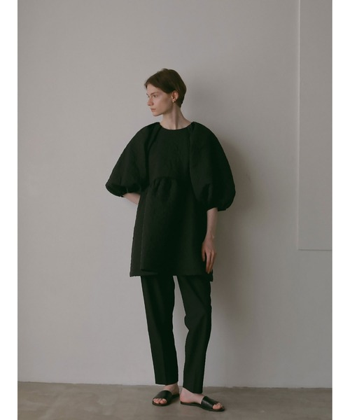 HER.(ハー)の「ウエストタックパンツ(その他パンツ・レディース・ブラック/チャコールグレー・1/2)」の9枚目の写真