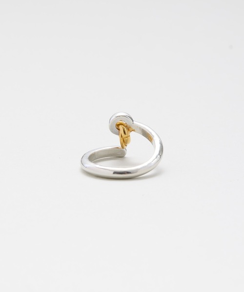 LAPUIS(ラピュイ)の「LAPUIS(ラピュイ)Coil Circle ring(リング・レディース・シルバー/マルチ/ゴールド・11号/13号)」の8枚目の写真