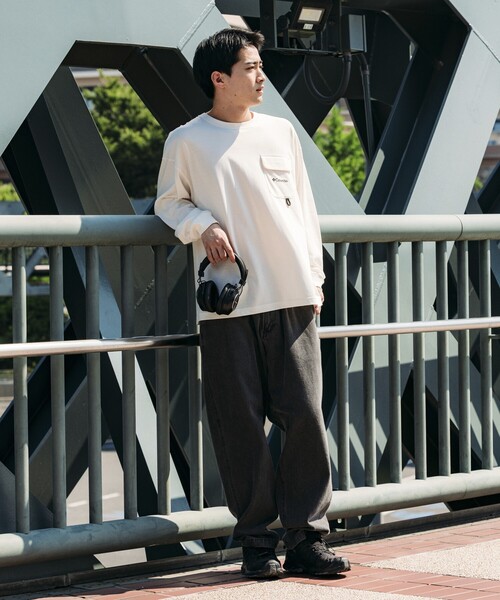 FREAK'S STORE(フリークスストア)の「限定展開 Columbia×FREAK'S STORE/コロンビア 別注 インペリアルパーク ロングスリーブ ポケットTシャツ(Tシャツ/カットソー・メンズ・ブラック/ベージュ/ホワイト/ネイビー/チャコールグレー/グレー・SMALL/MEDIUM/LARGE/X-LARGE)」の20枚目の写真