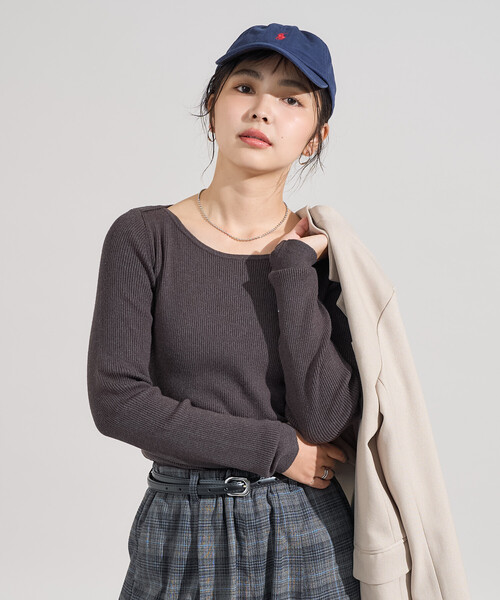FREAK'S STORE(フリークスストア)の「<新色追加>マシーンウォッシャブル シルク入り ボートネックリブニット(ニット/セーター・レディース・ネイビー/ライトグレー/オフホワイト/サックスブルー/その他/キャメル/チャコール/ピンク・フリ-)」の3枚目の写真