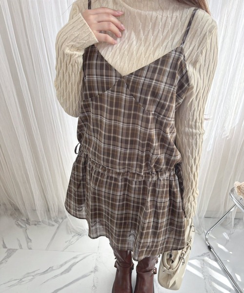 frunco(フランコ)の「【ZOZO限定】ブラウジングチェックキャミワンピース(ワンピース・レディース・グレー/ブラウン・FREE)」の11枚目の写真
