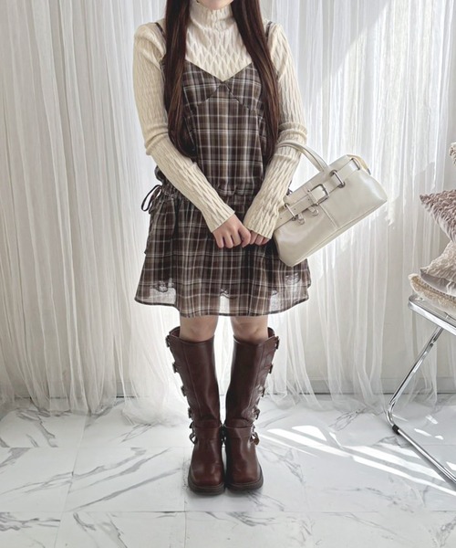frunco(フランコ)の「【ZOZO限定】ブラウジングチェックキャミワンピース(ワンピース・レディース・グレー/ブラウン・FREE)」の7枚目の写真