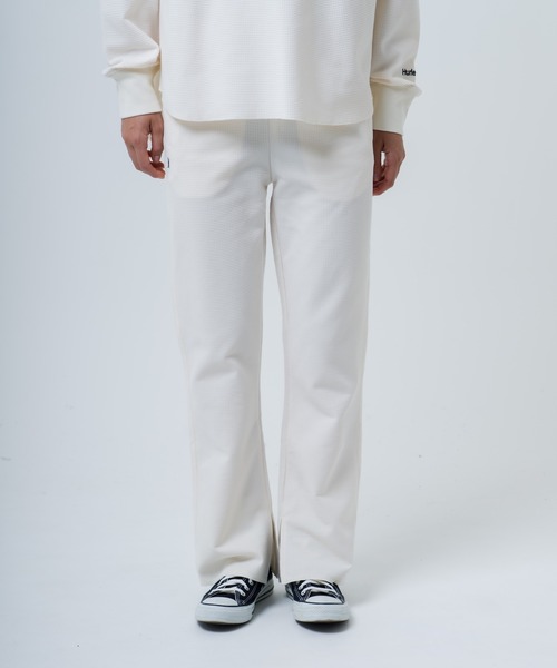 Hurley (ハーレー)の「【Hurley/ハーレー】レディースヘビーウェイトサーマルパンツ ロングパンツ 吸水速乾 THERMAL PANTS(その他パンツ・レディース・オフホワイト/マルーン/ブラック・SMALL/LARGE/MEDIUM)」の1枚目の写真