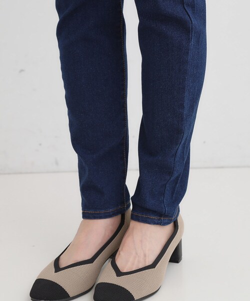 SHOO・LA・RUE（シューラルー）の「【SS-LL】ストレッチ デニムスキニーパンツ（デニムパンツ・レディース・ネイビー・10/04/03/02/01）」の9枚目の写真
