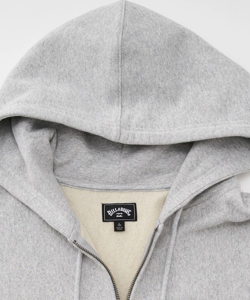 BILLABONG(ビラボン)の「【直営店限定】BILLABONG メンズ HEAVY BAREEL ZIP パーカー 【2025年秋冬モデル】/ビラボンバックロゴ刺繍裏起毛ジップアップフーディー・パーカー(パーカー・メンズ・レッド系その他/グレー/ブラック系その他・MEDIUM/LARGE/X-LARGE)」の14枚目の写真