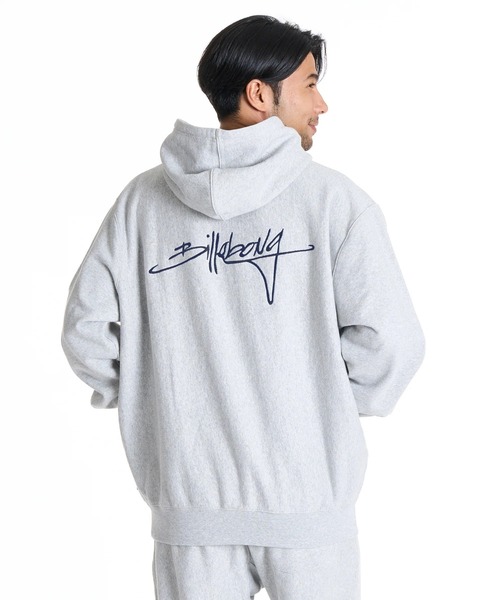 BILLABONG(ビラボン)の「【直営店限定】BILLABONG メンズ HEAVY BAREEL ZIP パーカー 【2025年秋冬モデル】/ビラボンバックロゴ刺繍裏起毛ジップアップフーディー・パーカー(パーカー・メンズ・レッド系その他/グレー/ブラック系その他・MEDIUM/LARGE/X-LARGE)」の21枚目の写真