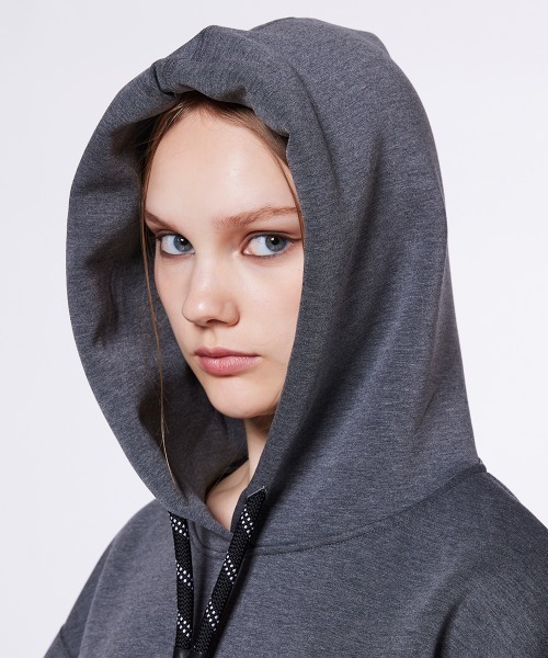 DOUBLE STANDARD CLOTHING（ダブルスタンダードクロージング）の「Dロゴ NOモノフィラエアクッションパーカー（パーカー・レディース・ベージュ/グレー・FREE）」の8枚目の写真