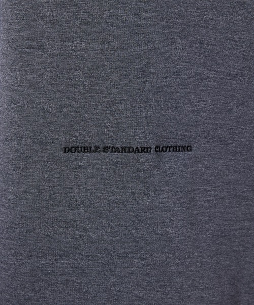 DOUBLE STANDARD CLOTHING（ダブルスタンダードクロージング）の「Dロゴ NOモノフィラエアクッションパーカー（パーカー・レディース・ベージュ/グレー・FREE）」の13枚目の写真