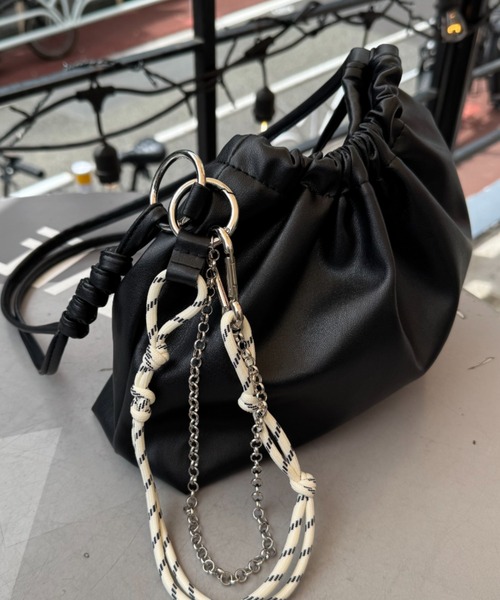 マルチに使用可能！】2WAY巾着BAG（ショルダーバッグ）｜CIAOPANIC