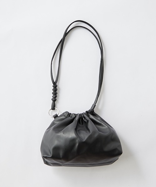 CIAOPANIC TYPY(チャオパニックティピー)の「■【マルチに使用可能!】2WAY巾着BAG(ショルダーバッグ・レディース・ブラック/ブラウン/アイボリー/イエロー/サックスブルー・ONE SIZE)」の15枚目の写真