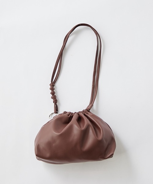 CIAOPANIC TYPY(チャオパニックティピー)の「■【マルチに使用可能!】2WAY巾着BAG(ショルダーバッグ・レディース・ブラック/ブラウン/アイボリー/イエロー/サックスブルー・ONE SIZE)」の17枚目の写真
