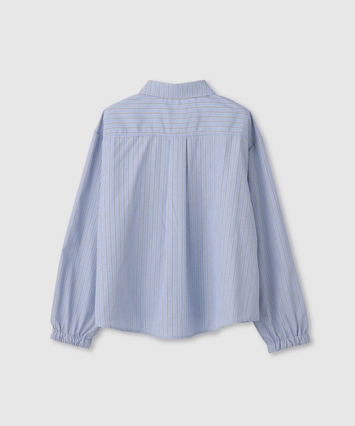 Mac-House（マックハウス）の「Idnes 華やかフリルが映えるストライプフリルシャツ（シャツ/ブラウス・レディース・ブルー/ラベンダー/ネイビー・M）」の4枚目の写真