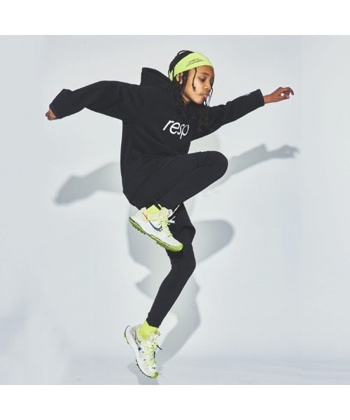 RE/SP(アールイーエスピー)の「RE/SP TEC Hoodie / アールイーエスピー テックフーデッドパーカー(パーカー・キッズ・ライム/ブラック・3/4/1/2)」の9枚目の写真