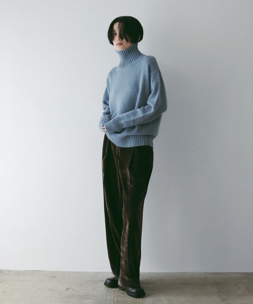 anuke（アンヌーク）の「Velvet Wide Pants（その他パンツ・レディース・ブラウン/ネイビー・38inch/36inch）」の5枚目の写真