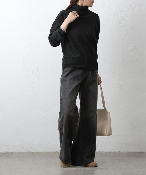 COLONY 2139(コロニートゥーワンスリーナイン)の「ラメタートルニットトップス(ニット/セーター・レディース・ブラック/オフホワイト/グレー/ブラウン・FREE)」の19枚目の写真