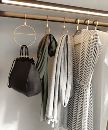 Vini（ヴィニ）の「アイアン ゴールド ラウンド ハンガー（収納グッズ）」