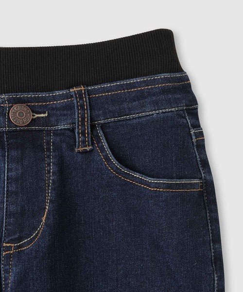 NAVY(ネイビー)の「NAVY のびるモン デニムストレッチストレートリブパンツ(デニムパンツ・キッズ・ブラック/ブルー/ネイビー/ベージュ・120/160/150/140/130)」の13枚目の写真