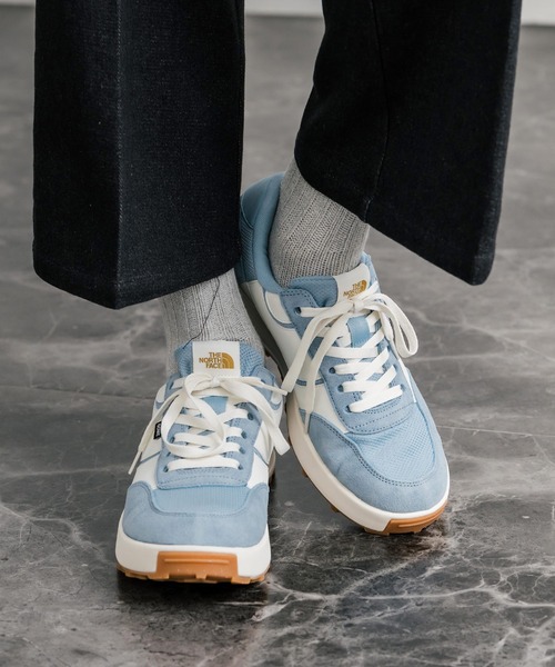 THE NORTH FACE（ザノースフェイス）の「THE NORTH FACE DOME レースアップスニーカー ランニングシューズ（スニーカー・メンズ・オフホワイト/ライトブルー/グリーン・25cm/26cm/27cm/28cm）」の3枚目の写真