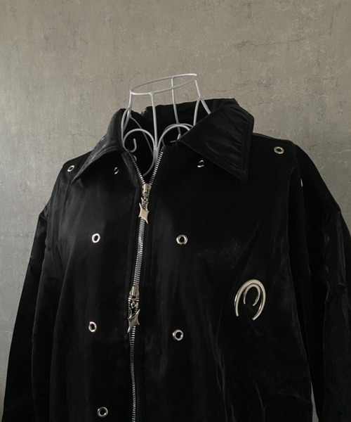 lilful(リルフル)の「グリッターチャームダブルジップシャイニージャケット(ブルゾン・メンズ・ブラック/グレー・F)」の6枚目の写真