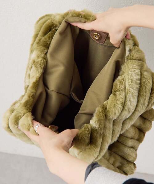 セール】《A4サイズ対応》もこもこファーバッグ（トートバッグ）｜ear