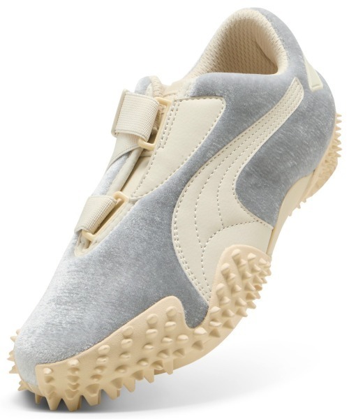 PUMA(プーマ)の「PUMA MOSTRO VELVET DREAM WNS(プーマ モストロ ベルベット ドリーム ウィメンズ)(スニーカー・レディース・グレー系/ベージュ系・23cm/23.5cm/24cm/24.5cm/25cm)」の4枚目の写真