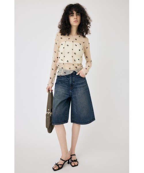 MOUSSY(マウジー)の「KNEE LENGTH バミューダパンツ(デニムパンツ・レディース・ダークブルー・2/1/0)」の3枚目の写真