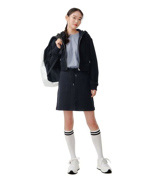MUSINSA STANDARD WOMAN（ムシンサスタンダードウーマン）の「ウィメンズフラットテリースウェットミニスカート[ブラック]（スカート・レディース・その他・SMALL/MEDIUM/LARGE/X-SMALL）」の7枚目の写真