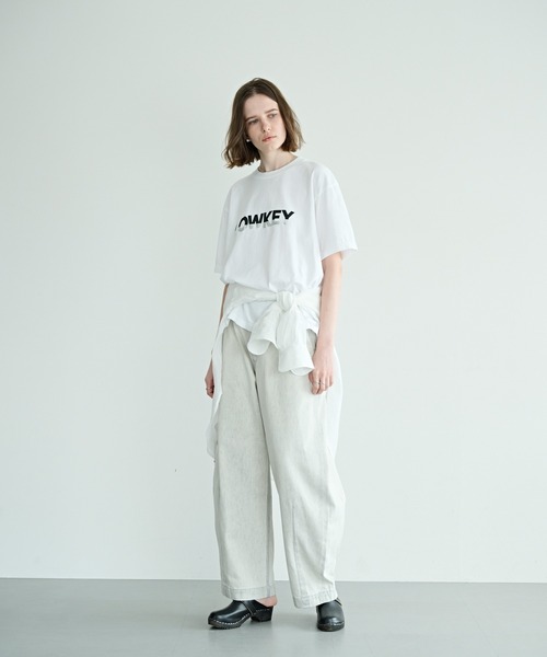 kha:ki（カーキ）の「「KHA:KI / カーキ」BOX TEE -LOWKEY-（Tシャツ/カットソー・レディース・ブラック/ホワイト・1）」の6枚目の写真