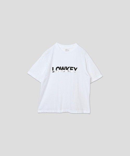 kha:ki（カーキ）の「「KHA:KI / カーキ」BOX TEE -LOWKEY-（Tシャツ/カットソー・レディース・ブラック/ホワイト・1）」の21枚目の写真