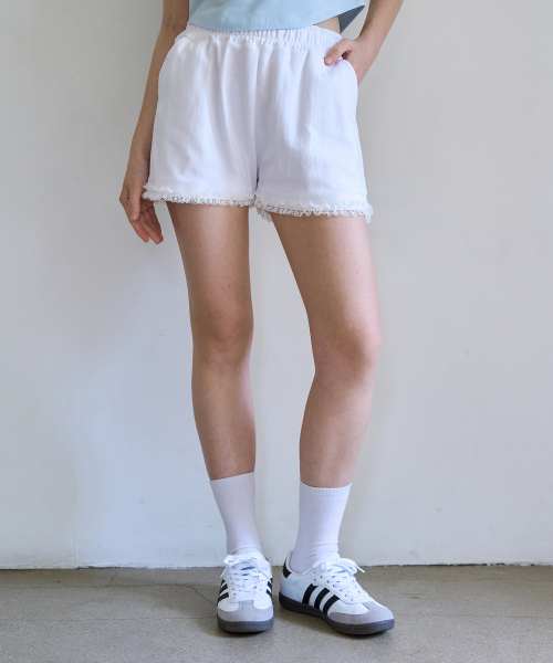 5OML(オーオーエムエル)の「レースバンディングショーツパンツ(ホワイト)(その他パンツ・レディース・ホワイト・LARGE/MEDIUM)」の2枚目の写真