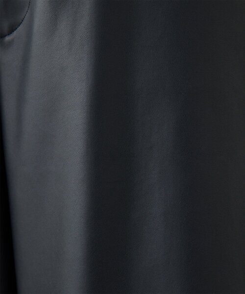 Whim Gazette（ウィムガゼット）の「レザーライクパンツ（その他パンツ・レディース・ブラック・36/38）」の19枚目の写真