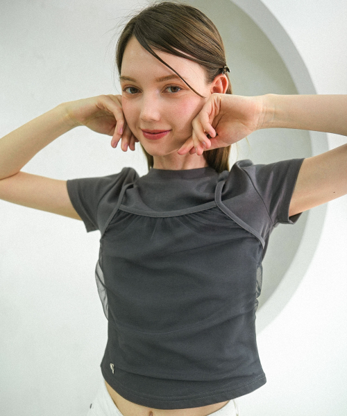 Vivacious（ビバシャス）の「Tinker Bell Short Sleeve BLACK（Tシャツ/カットソー・レディース・ブラック・SMALL/MEDIUM）」の2枚目の写真