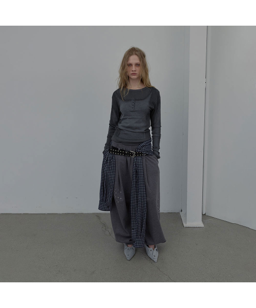 LCDC TM(エルシーディーシーティーエム)の「SPRAY WASHED U-NECK KNIT TOP (MELANGE GREY)(ニット/セーター・レディース・その他・SMALL/MEDIUM)」の4枚目の写真