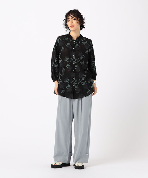 Gabardine K.T(ギャバジンケーティー)の「〔 +サイズ 〕 【2WAY】タイプライター 2WAYワイドパンツ(その他パンツ・レディース・ライトグレー/ベージュ・13号)」の4枚目の写真