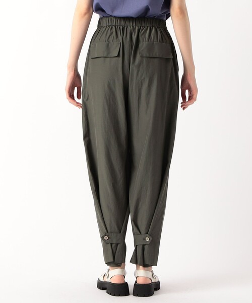 Gabardine K.T(ギャバジンケーティー)の「〔 +サイズ 〕 【2WAY】タイプライター 2WAYワイドパンツ(その他パンツ・レディース・ライトグレー/ベージュ・13号)」の21枚目の写真