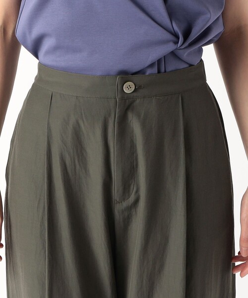 Gabardine K.T(ギャバジンケーティー)の「〔 +サイズ 〕 【2WAY】タイプライター 2WAYワイドパンツ(その他パンツ・レディース・ライトグレー/ベージュ・13号)」の22枚目の写真
