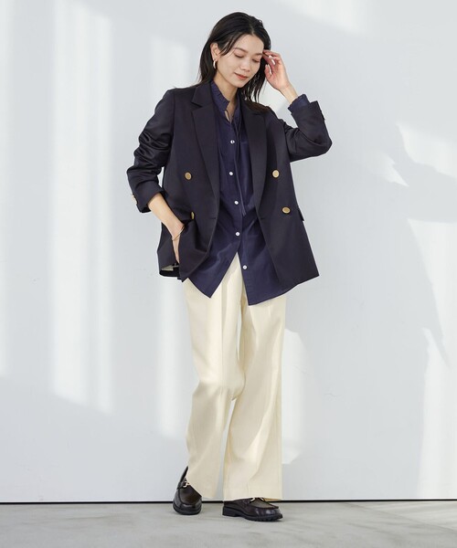 green label relaxing（グリーンレーベルリラクシング）の「［size SHORT/TALLあり］ニーハイフレアパンツ デニム 2 ストレッチ（デニムパンツ・レディース・オフホワイト/コバルトブルー/ネイビー・SHORT/34/36/38/40/TALL）」の11枚目の写真