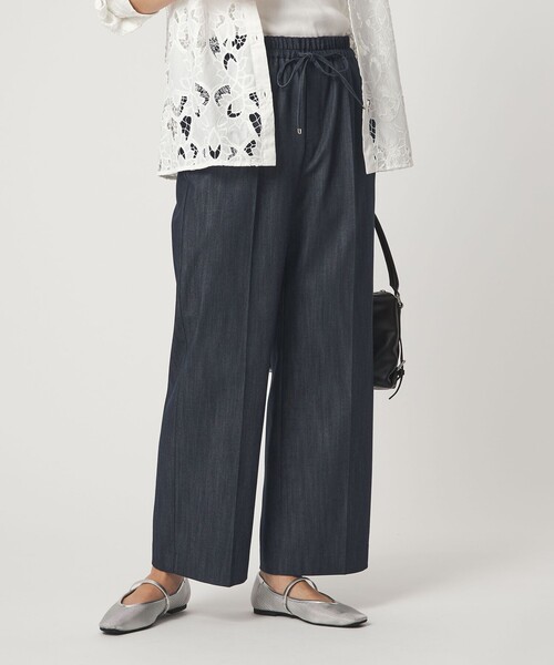 green label relaxing（グリーンレーベルリラクシング）の「［size SHORT/TALLあり］ニーハイフレアパンツ デニム 2 ストレッチ（デニムパンツ・レディース・オフホワイト/コバルトブルー/ネイビー・SHORT/34/36/38/40/TALL）」の19枚目の写真